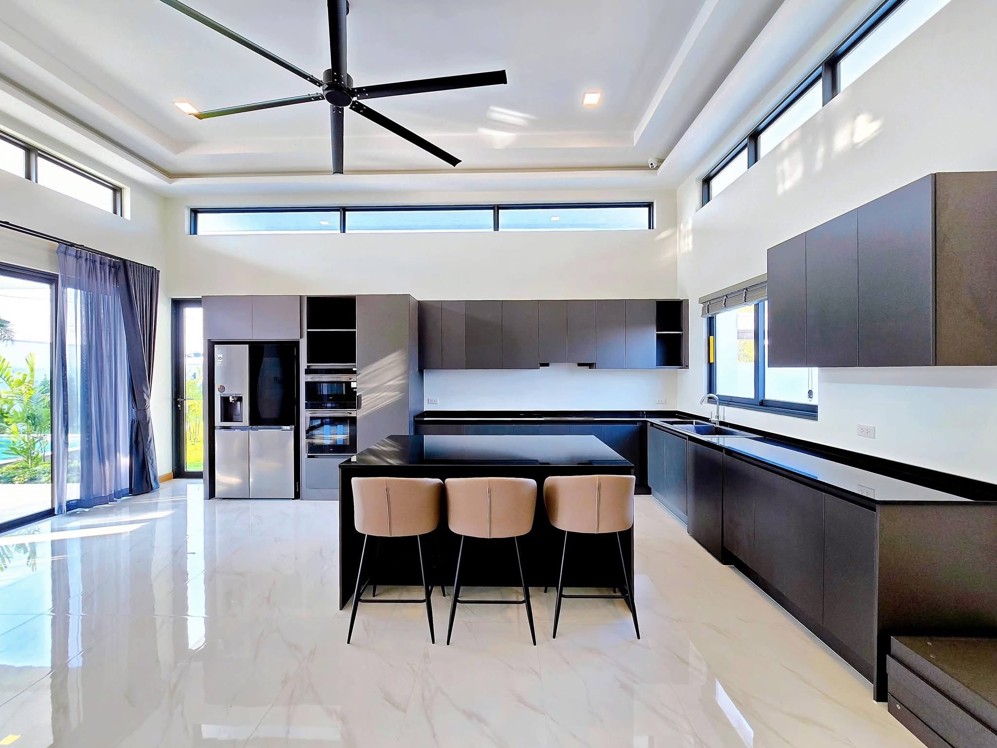 667343417_976457724724060_5520734276496766310_n