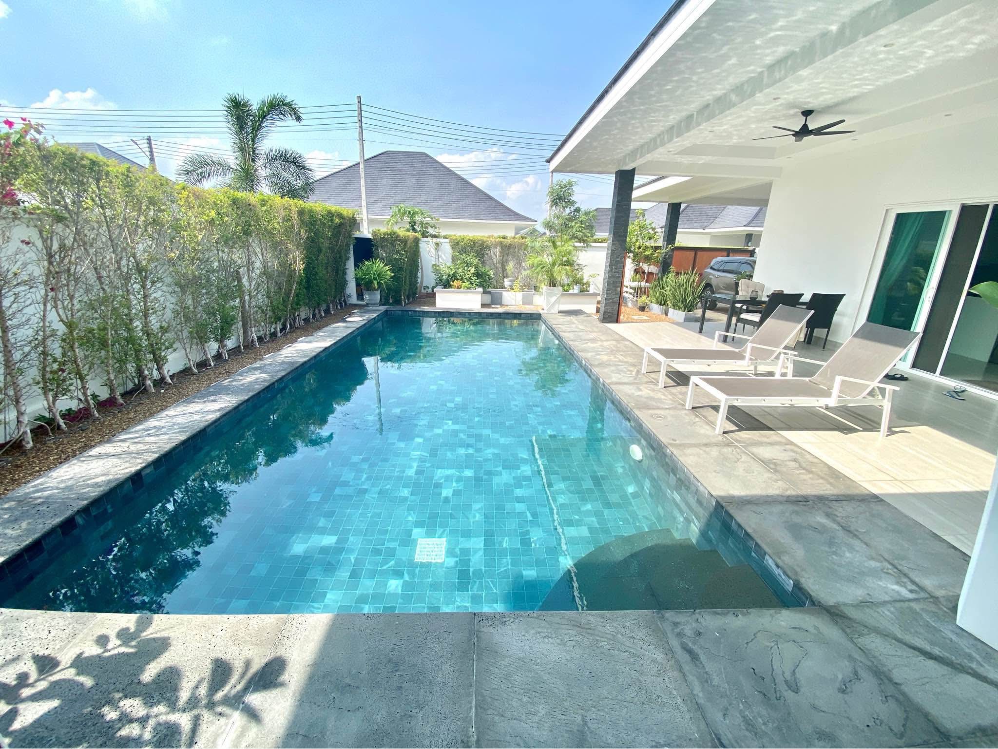 3 Bedroom Modern Design Pool Villa Hua Hin HHU-14